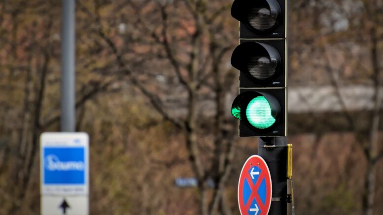 Arbeiten An Ampel Werden Verschoben